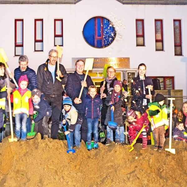 Erster Spatenstich Erweiterungsbau KITA Sonnenhügel Osnabrück | PLAN.CONCEPT